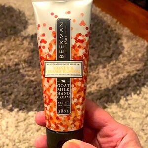 Beekman 1802 Goat Milk Hand Cream Honey and Orange Blossom 3.4 oz slightly used